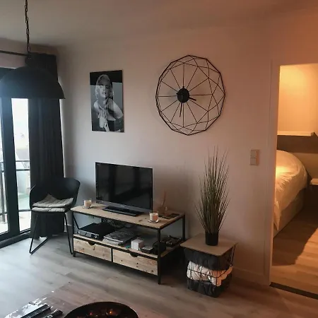 Appartement Residentie Hydro Palace, Zeedijk 250! Oostende